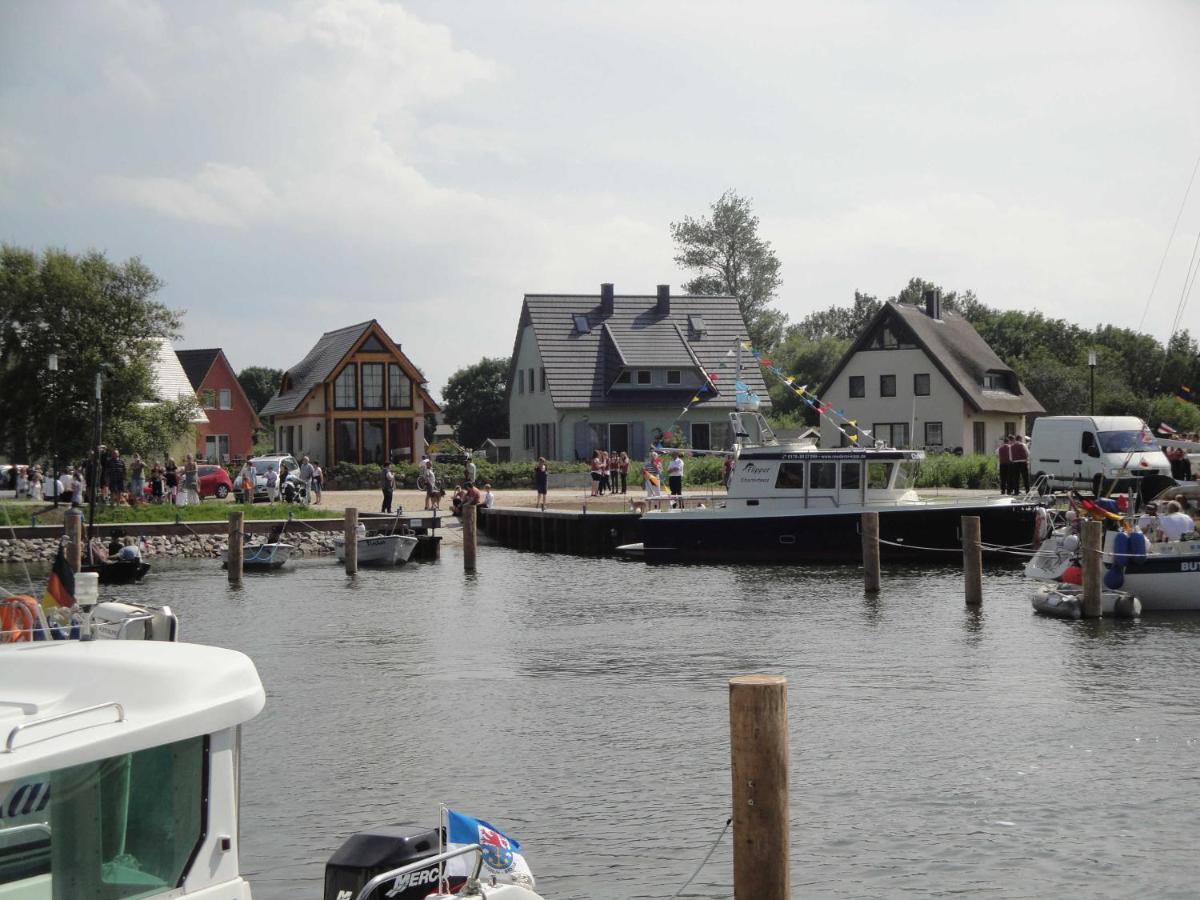 Ferienhaus Boddenblick Und Kranich Vieregge ภายนอก รูปภาพ